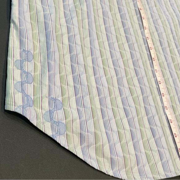 Robert Graham Flip Cuff Long Sleeve Button Shirt - Picture 7 of 11